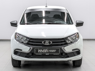 фото Lada Granta II 2025