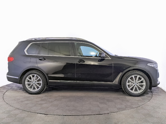 фото BMW X7 (G07) 2020