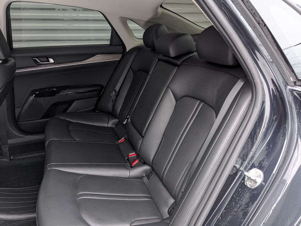 Kia K5 с пробегом в автосалоне Форис Авто