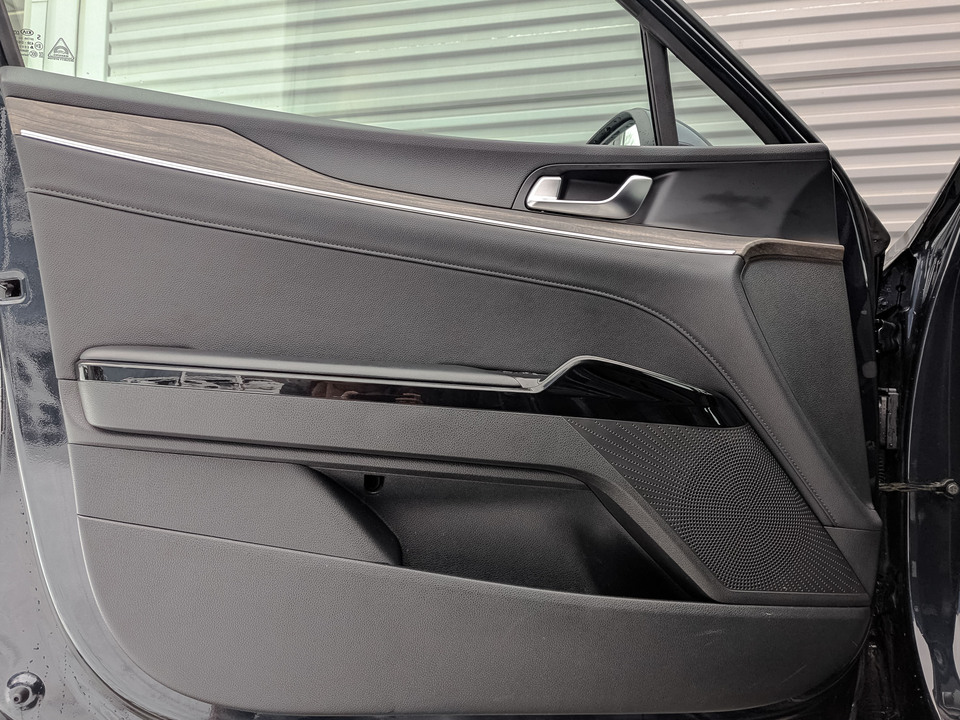 Kia K5 с пробегом в автосалоне Форис Авто