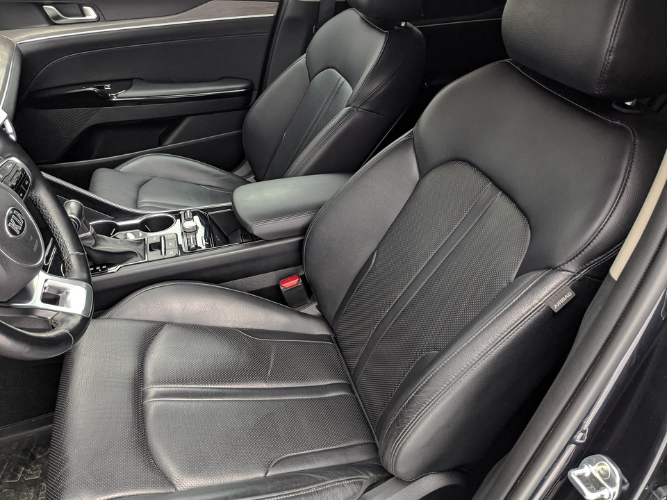 Kia K5 с пробегом в автосалоне Форис Авто