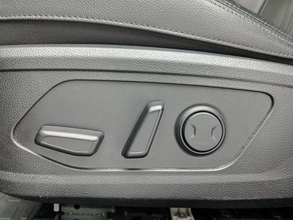 Kia K5 с пробегом в автосалоне Форис Авто