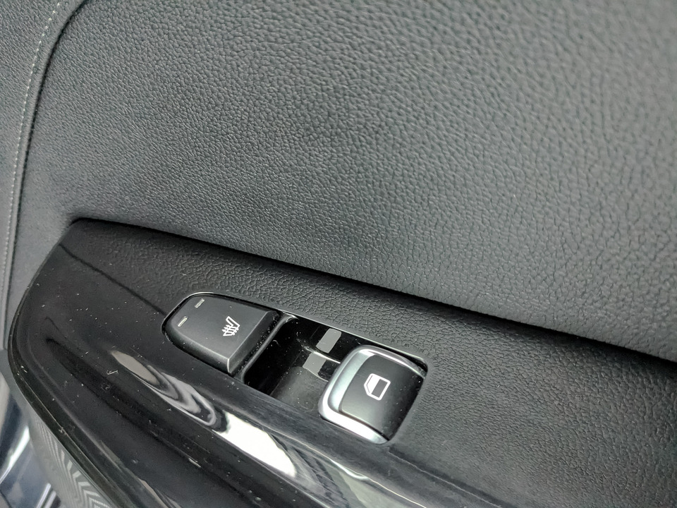 Kia K5 с пробегом в автосалоне Форис Авто