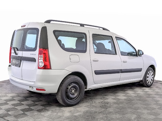 фото Lada Largus 2021