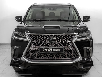 фото Lexus LX III 2020