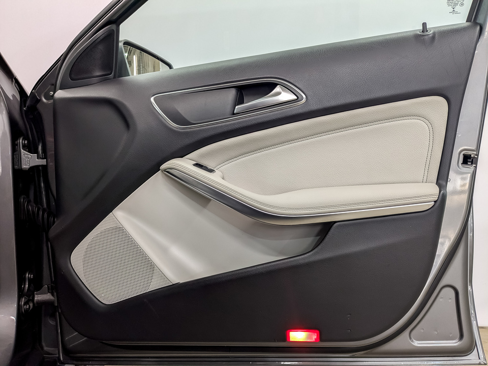 Mercedes-Benz GLA с пробегом в автосалоне Форис Авто