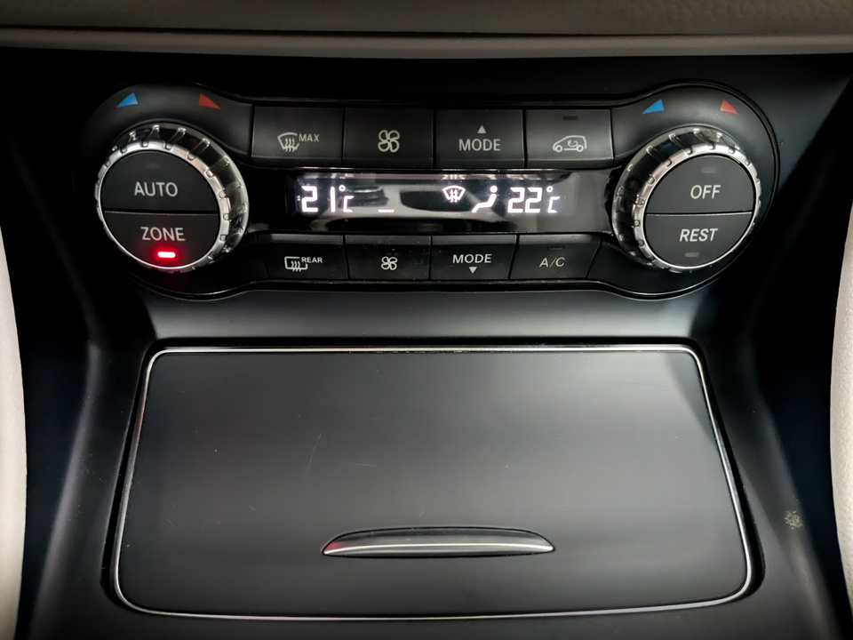 Mercedes-Benz GLA с пробегом в автосалоне Форис Авто