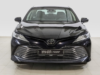 фото Toyota Camry VIII 2019