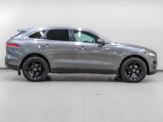 фото Jaguar F-Pace 2016