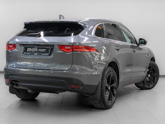 фото Jaguar F-Pace 2016