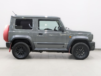 фото Suzuki Jimny IV 2021