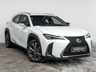 фото Lexus UX 2020