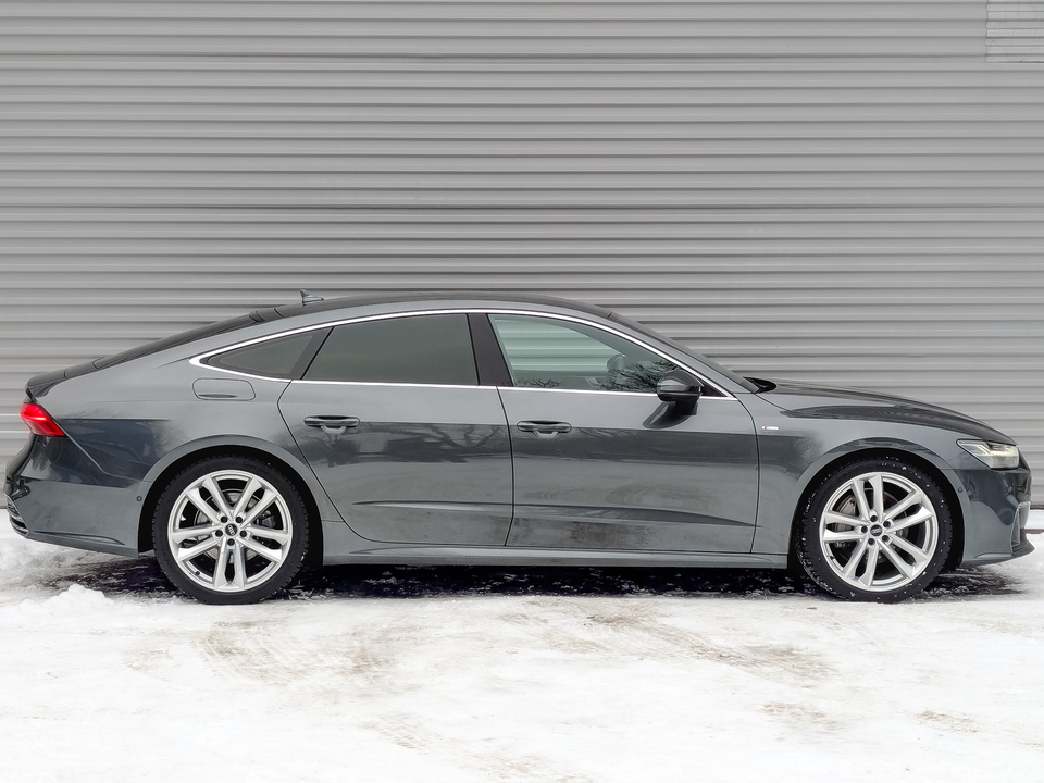 Audi A7 с пробегом в автосалоне Форис Авто