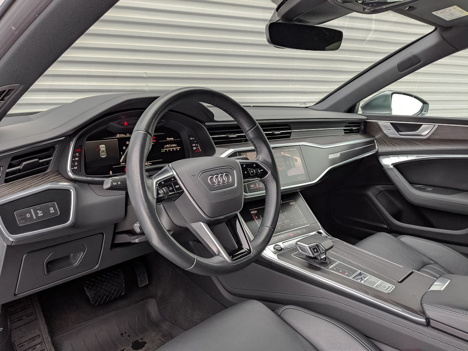 Audi A7 с пробегом в автосалоне Форис Авто