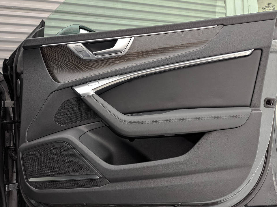 Audi A7 с пробегом в автосалоне Форис Авто