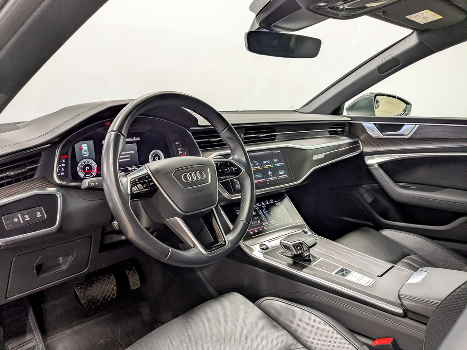 Audi A7 с пробегом в автосалоне Форис Авто