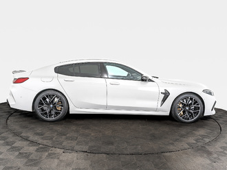 фото BMW 8 (G14/G15/G16) 2021