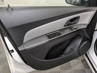 фото Chevrolet Cruze 2014 с пробегом