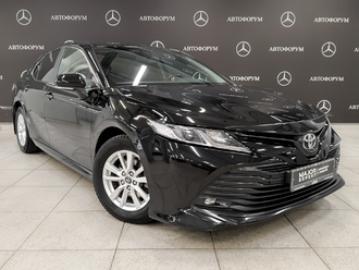 фото Toyota Camry VIII 2018
