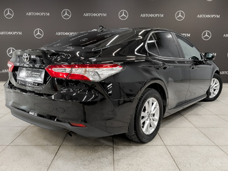 фото Toyota Camry VIII 2018