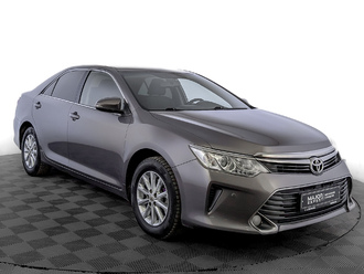 фото Toyota Camry VII 2016