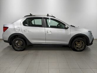 фото Renault Logan II 2019