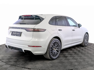фото Porsche Cayenne III 2021