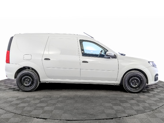 фото Lada Largus 2024