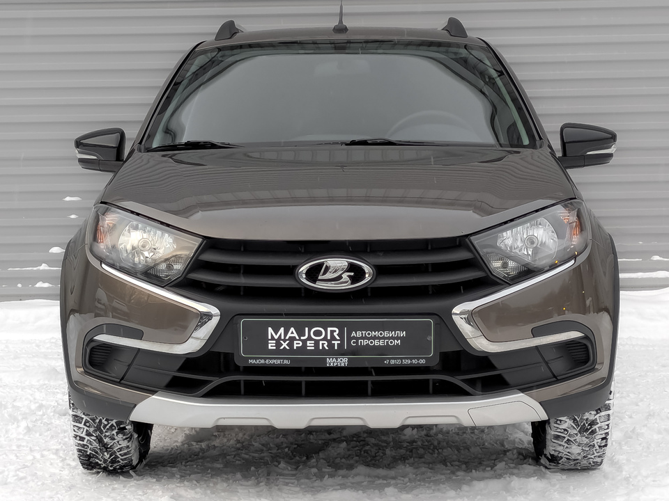 Lada Granta с пробегом в автосалоне Форис Авто