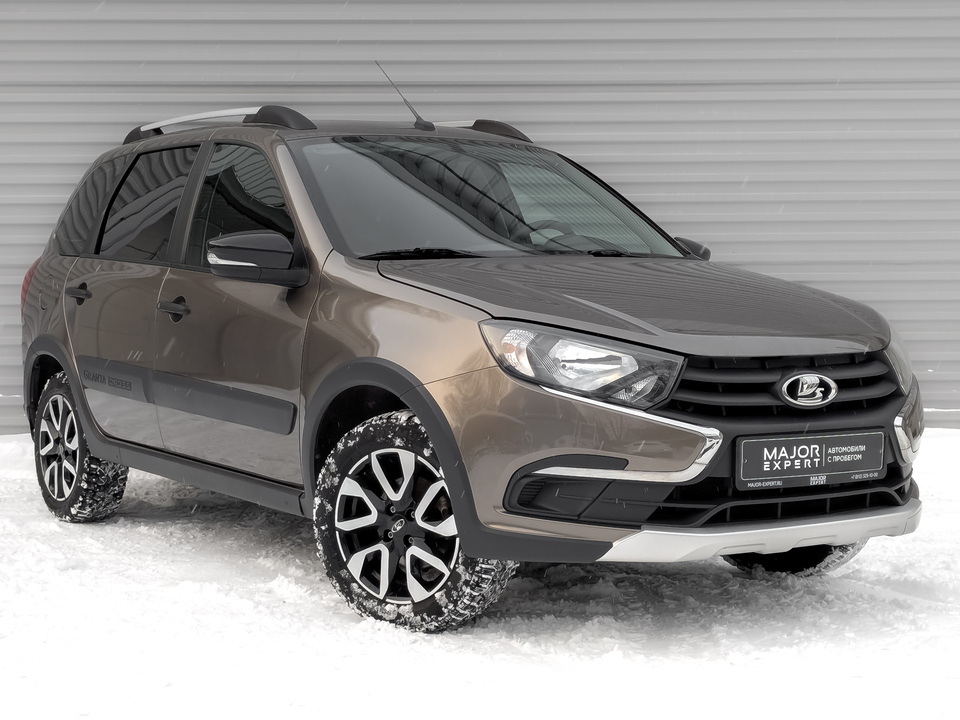 Lada Granta с пробегом в автосалоне Форис Авто