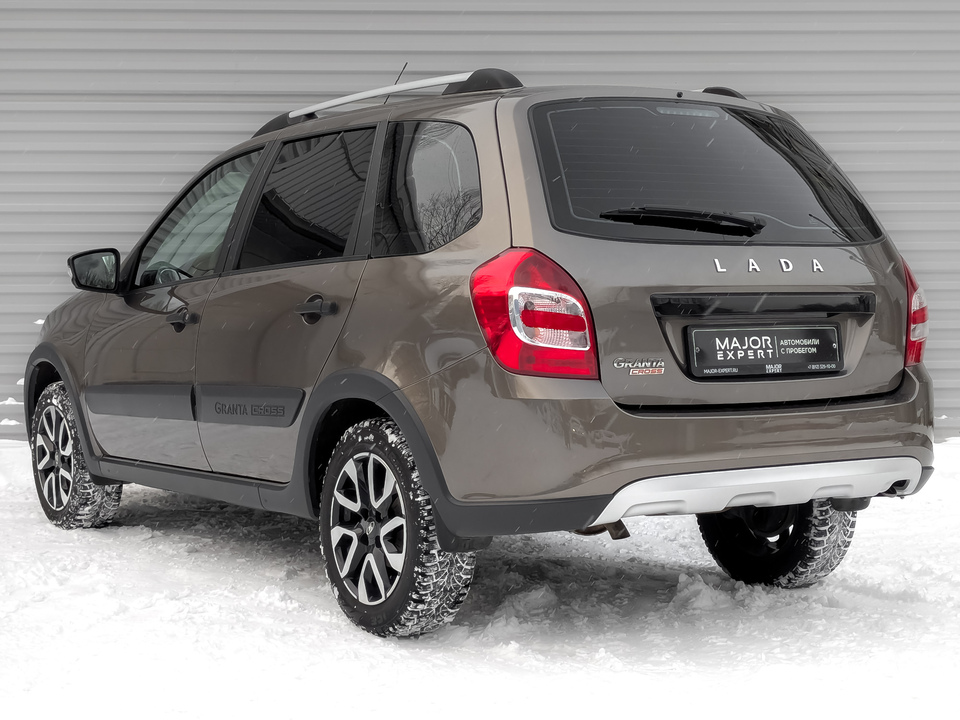 Lada Granta с пробегом в автосалоне Форис Авто