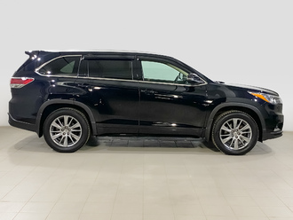фото Toyota Highlander III 2014