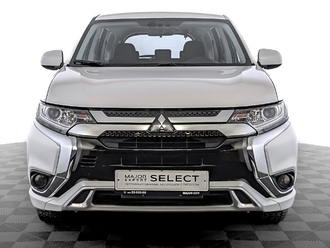 фото Mitsubishi Outlander III 2022
