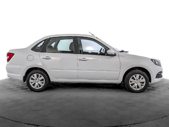 фото Lada Granta II 2023