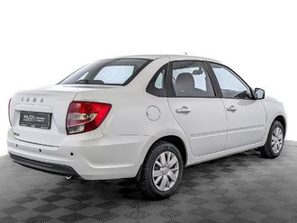 фото Lada Granta II 2023