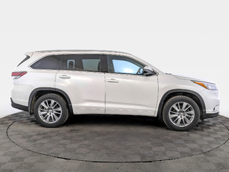фото Toyota Highlander III 2015