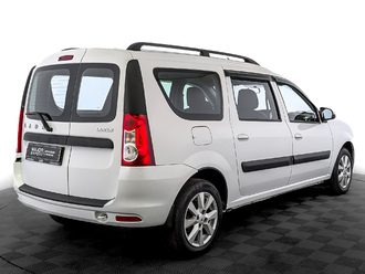 фото Lada Largus 2022