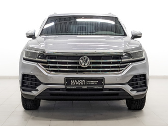 фото Volkswagen Touareg III 2019