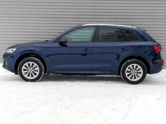 фото Audi Q5 (B9) 2017