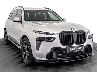фото BMW X7 (G07) 2022