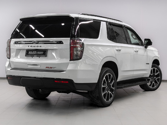 фото Chevrolet Tahoe V 2021