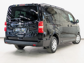 фото Peugeot Traveller 2018