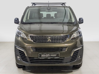 фото Peugeot Traveller 2018