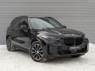 фото BMW X5 (G05/F95) 2023