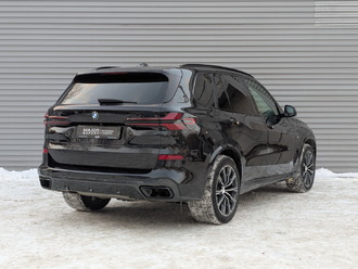 фото BMW X5 (G05/F95) 2023