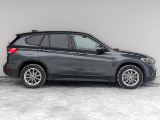 фото BMW X1 (F48) 2020