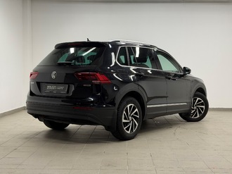 фото Volkswagen Tiguan II 2018