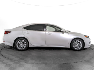 фото Lexus ES VI 2017