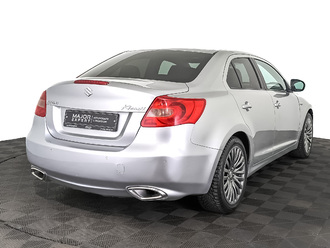 фото Suzuki Kizashi 2011