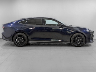 фото Changan UNI-V 2023